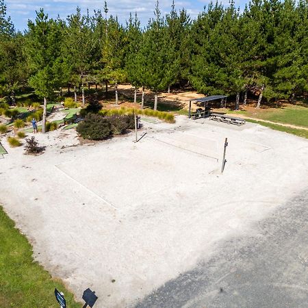 Tasman Holiday Parks - Миранда Екстериор снимка
