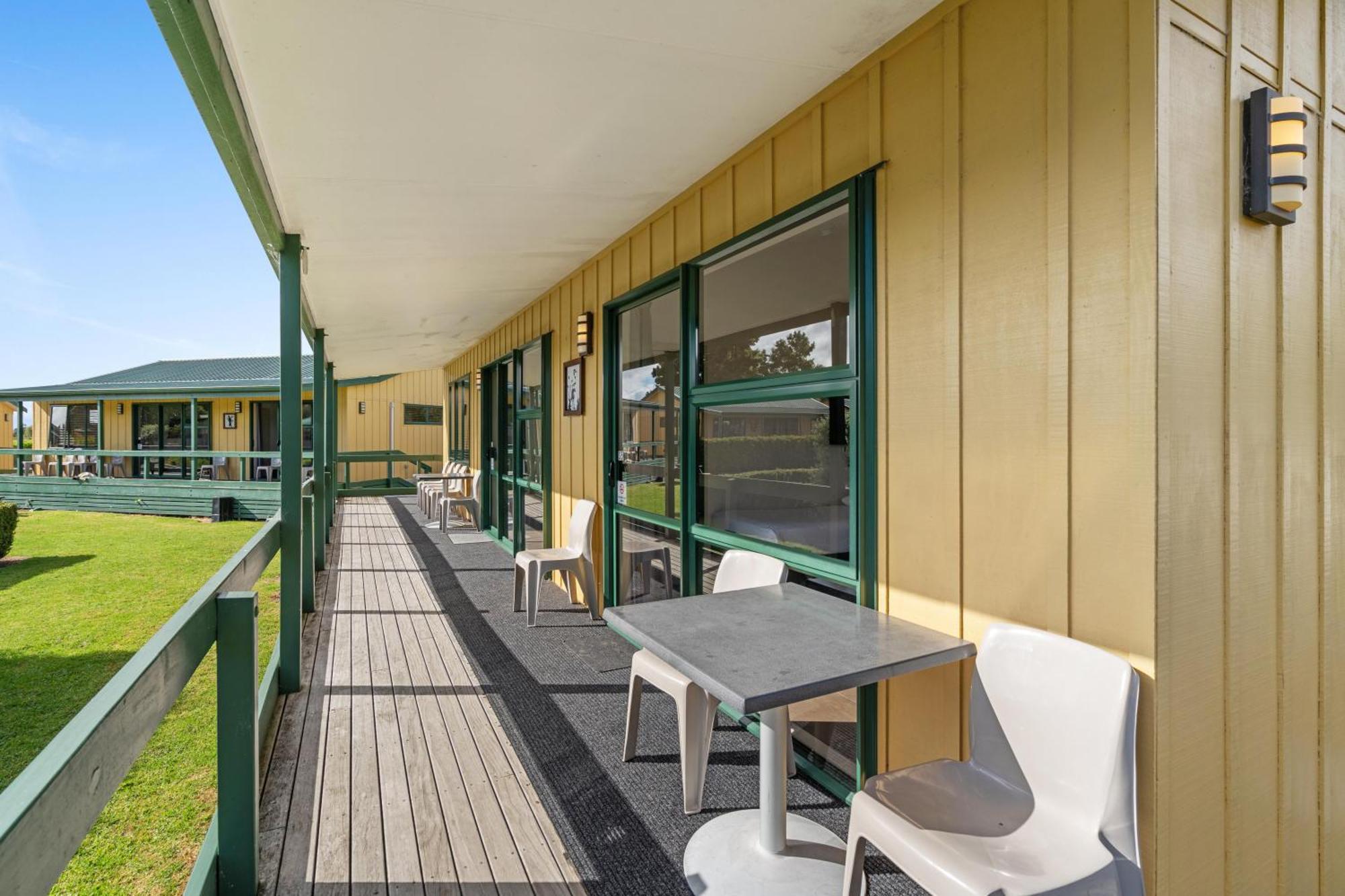 Tasman Holiday Parks - Миранда Екстериор снимка