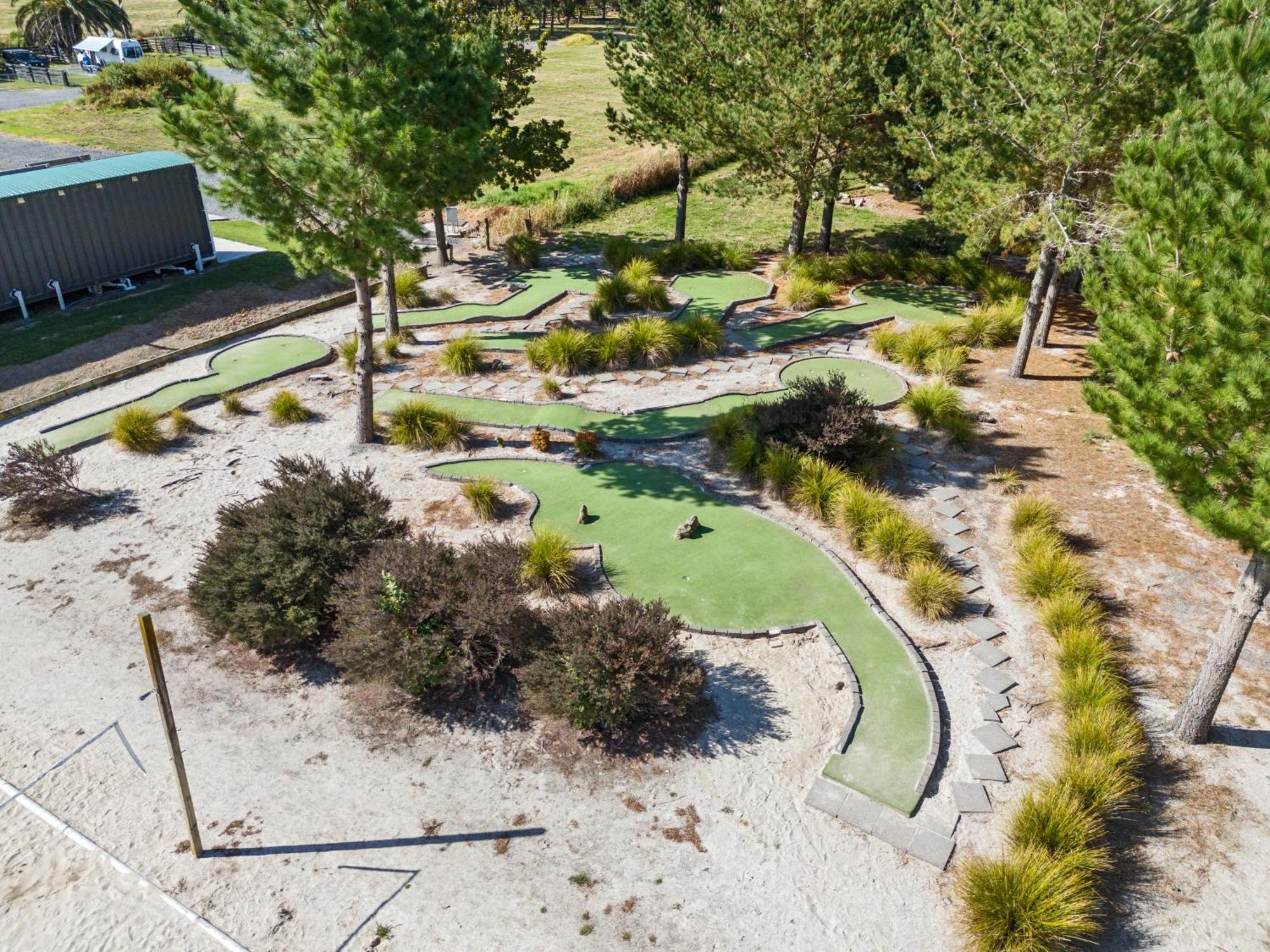 Tasman Holiday Parks - Миранда Екстериор снимка