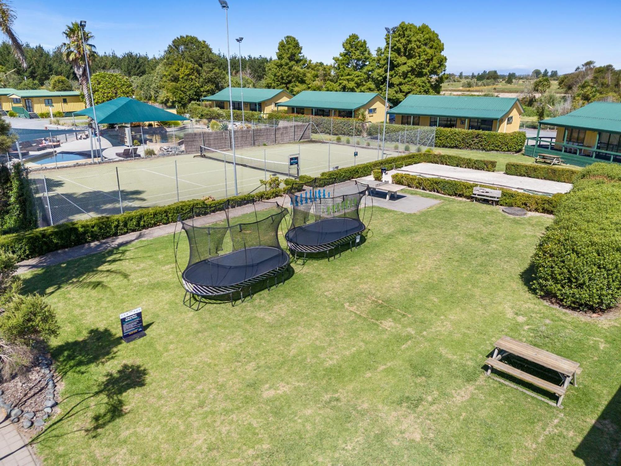 Tasman Holiday Parks - Миранда Екстериор снимка